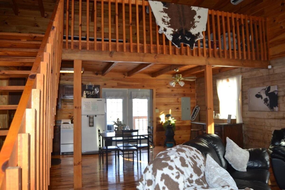 The Willow, Secluded And Cozy Country Cabin Ravenna 外观 照片